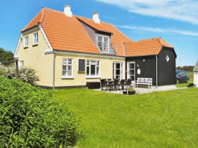 Spacious Holiday Home in Skagen with Terrace, Hulsig